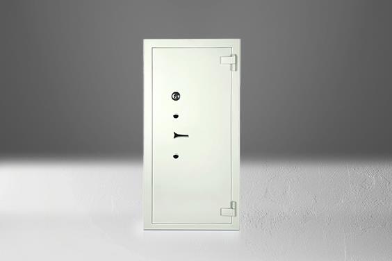 How to Choose the Right Vault Door for Your Business in UAE