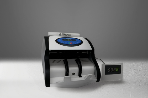 Top Uses of Currency Counting Machines in Dubai for Businesses